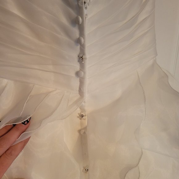 Wedding Dress/Halloween Costume - Picture 7 of 12